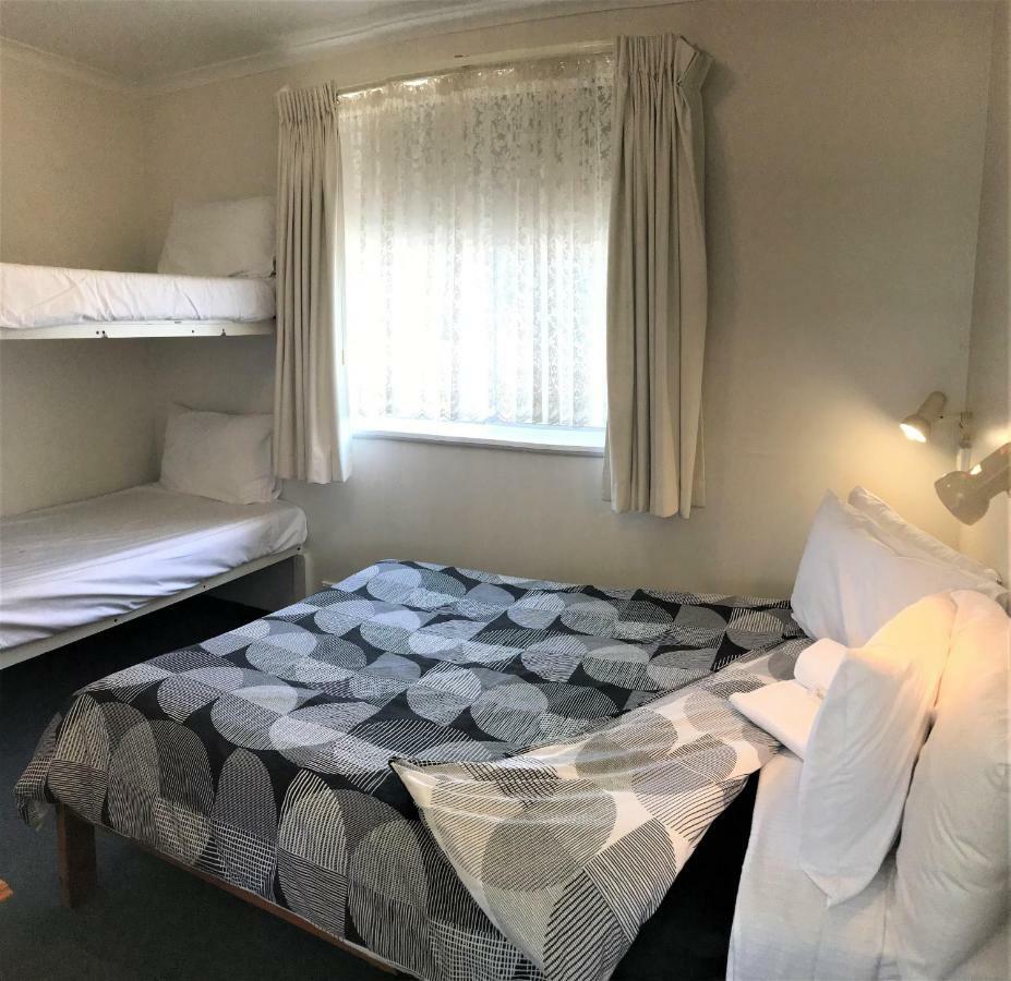 Kon Tiki Apartments Batemans Bay Dış mekan fotoğraf
