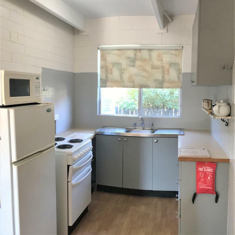 Kon Tiki Apartments Batemans Bay Dış mekan fotoğraf